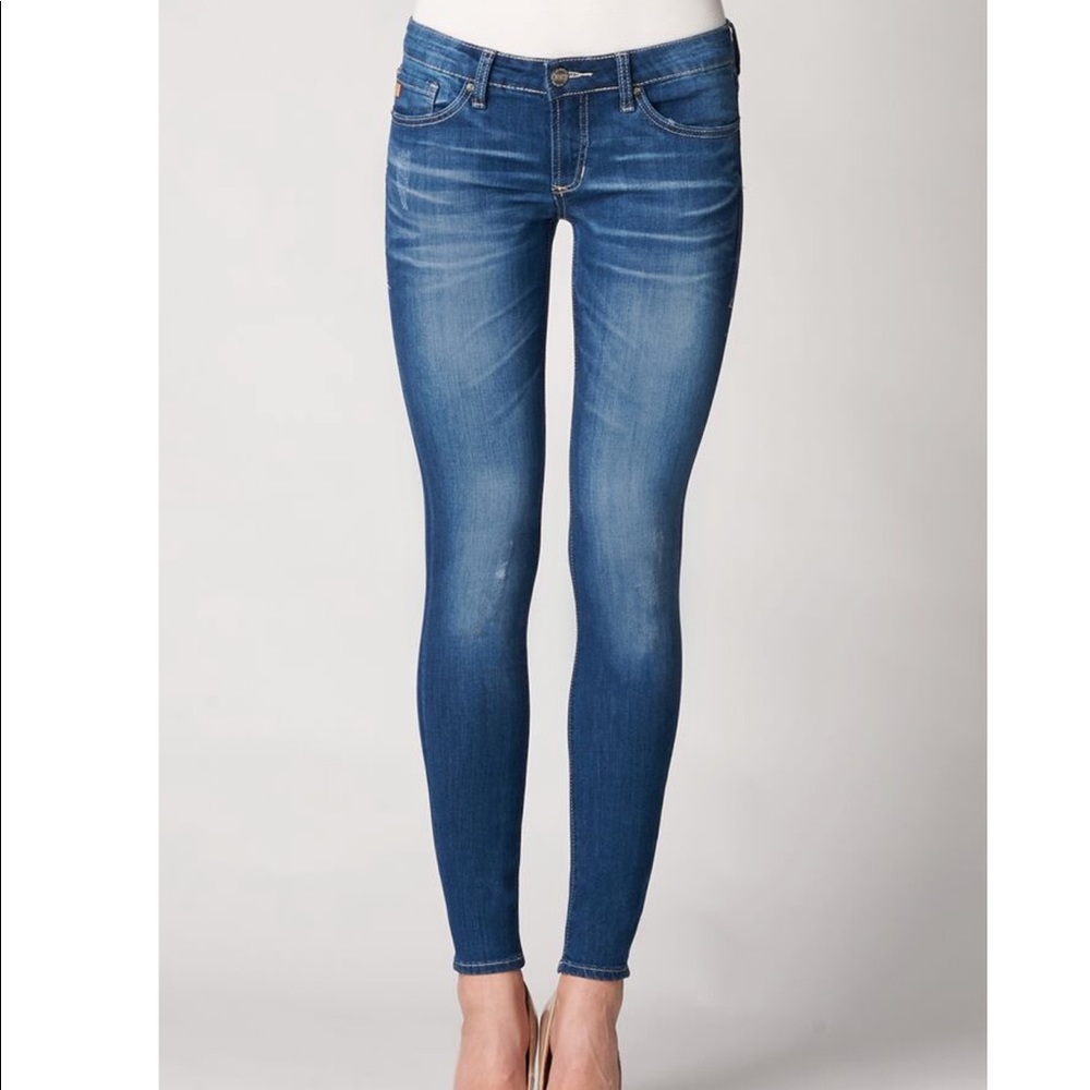 💫SOLD💫Dear John Comfort Skinny Jeans